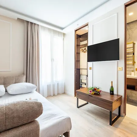 Apartment Mid Term L Luxury And Cozy Paris